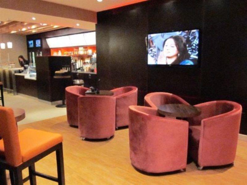 Courtyard By Marriott New York Manhattan / Soho Exterior foto