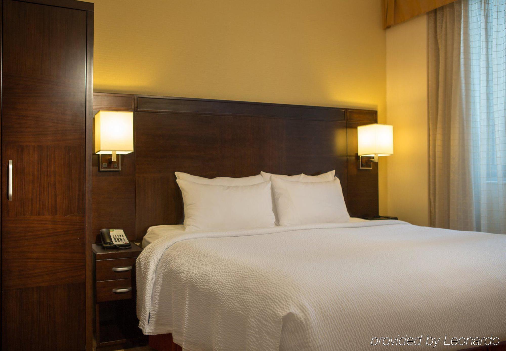 Courtyard By Marriott New York Manhattan / Soho Exterior foto