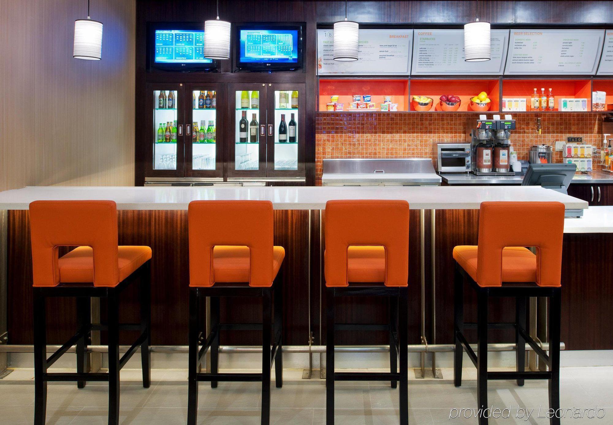 Courtyard By Marriott New York Manhattan / Soho Exterior foto