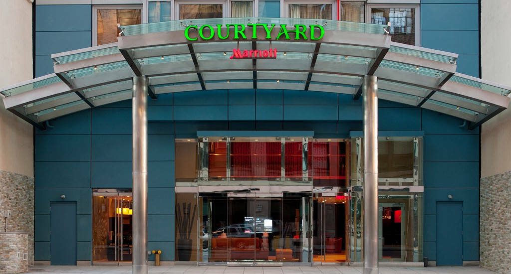 Courtyard By Marriott New York Manhattan / Soho Exterior foto